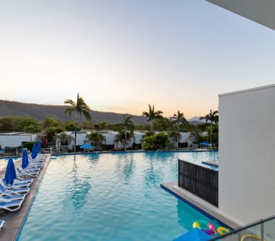 3 Bedroom Pool View Apartment