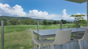 2 Bedroom Golf & Mountain View Apartment