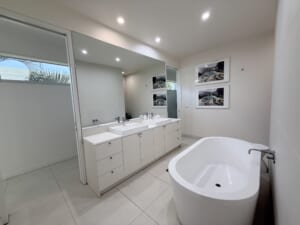 3 Bedroom Pool VIew Apartment